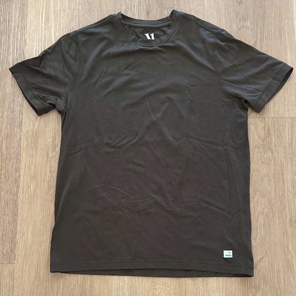 Vuori Tuvalu Shirt - Picture 1 of 4